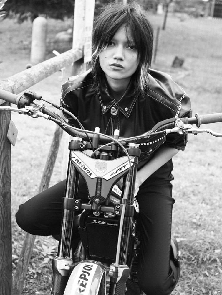 Tanya Jones for L'Officiel Italia (ph. Stefano Galuzzi)