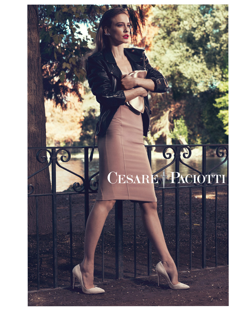 Tanya Jones for  (ph. Stefano Galuzzi)